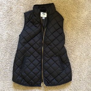 Old Navy Maternity Vest